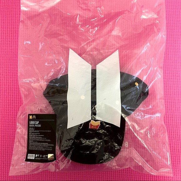Limited Edition BTS x MCD MERCH - Logo Cap - Picture 2 of 3